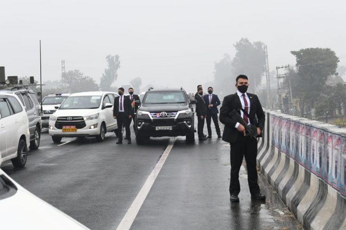 SC directs Punjab and Haryana High Court registrar to take custody of all travel record