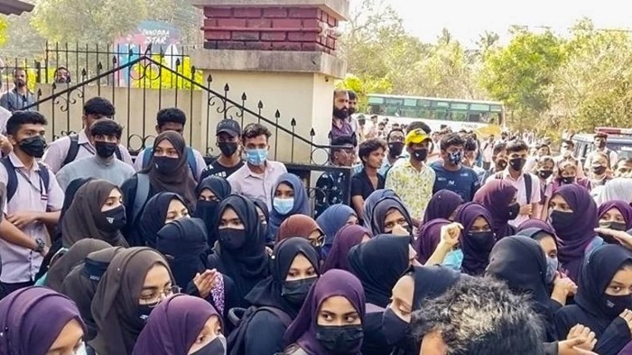‘Muslim women who do not wear hijab are ‘sinners’, will face Allah’s wrath on Judgment Day’: Petitioner’s lawyer to Karnataka HC