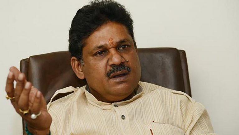 BJP turned Congress turned TMC leader Kirti Azad spreads fake news about BJP leaders attacked in Uttar Pradesh