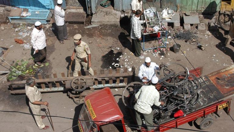 Another witness in the Malegaon bomb blast case takes a U-turn, says was pressurized by Maharashtra ATS to frame RSS leaders