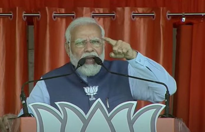 PM Modi in UP: Says 'Parivaarwadis' want to make 'mafia ganj' in every district