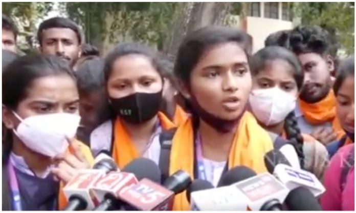 Karnataka college girls speak to media, explain why they are protesting against hijab