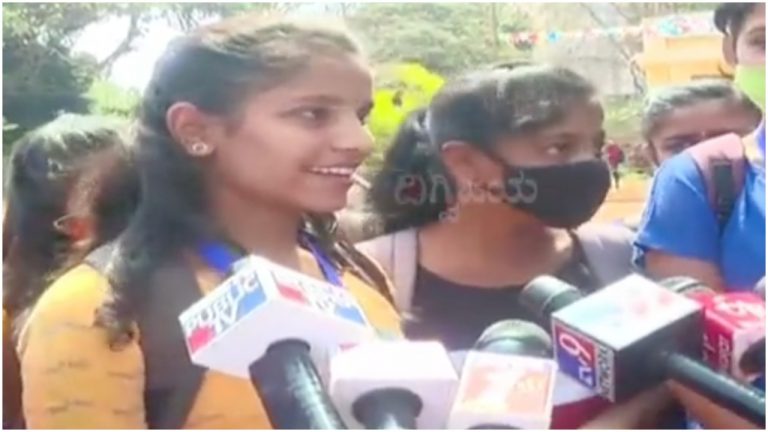 ‘No hijab when they make TikTok videos, but they want to wear it inside classroom’: Non-hijabi students in Karnataka say protests spoiling their education