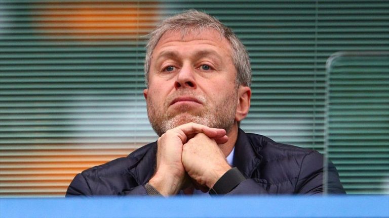 Chelsea owner Roman Abramovich suffered suspected poisoning during Ukrainian peace talks