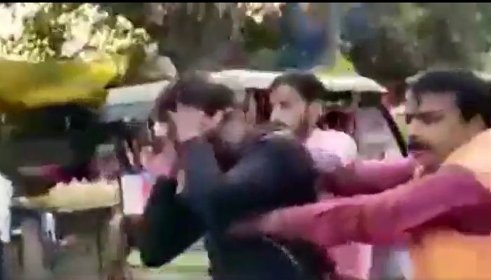 Bareilly: Coaching centre operator Azhar alias Aurangazeb molests student, gets dragged to police station by girl’s family