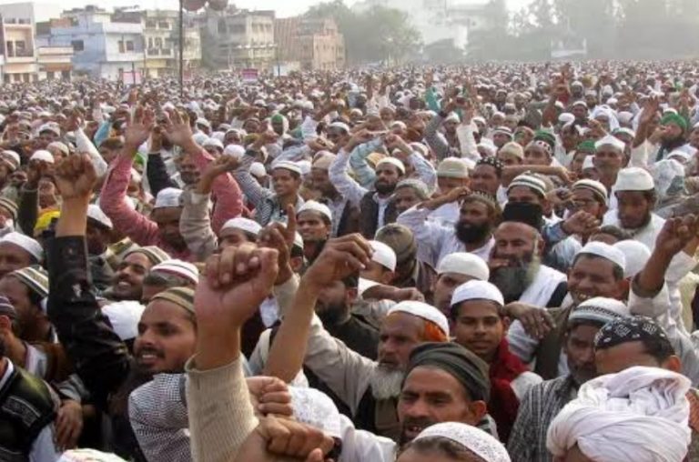 Unprecedented increase in Muslim population in West Bengal has forced many Hindus to migrate, some areas in rural Bengal have 70:30 demographic: Report