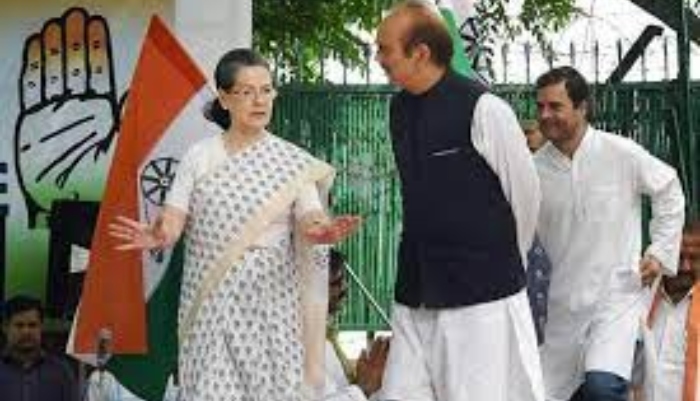 ‘No vacancy now’: Congress gives up hope on Rahul Gandhi becoming party president? Here is what Ghulam Nabi Azad said