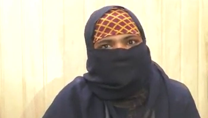 ‘Save yourself from Triple Talaq’, ‘will harm brothers and sisters if you complain’: Muslim woman thrown out because she voted for BJP in UP