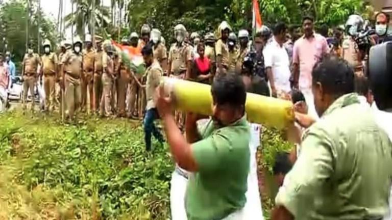Kerala: Congress workers uproot survey stones of high speed rail project to protest against Pinarayi Vijayan govt’s ambitious project