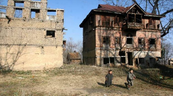 Raliv, Tsaliv ya Galiv: The growth of Islamism in Kashmir, the role of Congress and what led to the Kashmiri Hindu genocide in the 1990s