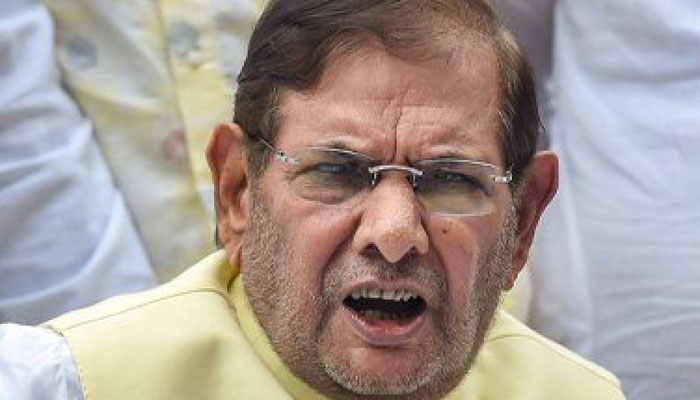 Supreme Court directs former Rajya Sabha MP Sharad Yadav to vacate government bungalow by May 31