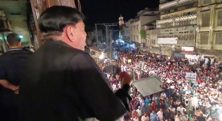 Pakistan: ‘Chowkidar Chor Hai’ slogans raised against Pak army in a rally addressed by former minister Sheikh Rashid Ahmed