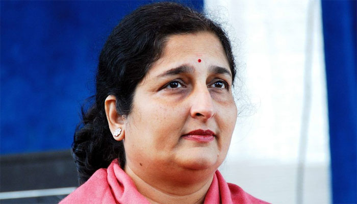 Veteran singer Anuradha Paudwal seeks ban on loudspeakers Azaan, says even Muslim countries have banned it
