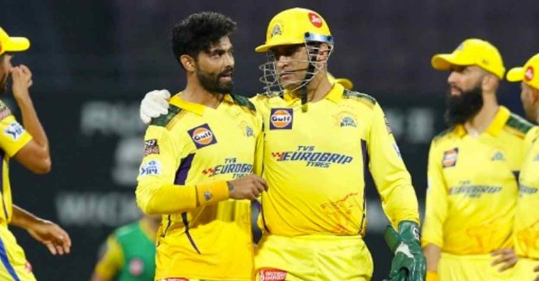 Captain Dhoni is back: With Chennai Super Kings in a must-win situation, Jadeja hands CSK captaincy back to Dhoni
