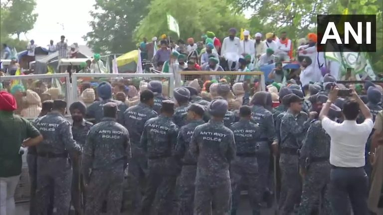 Punjab: Farmers marching towards state capital Chandigarh to protest against AAP government stopped by Punjab Police