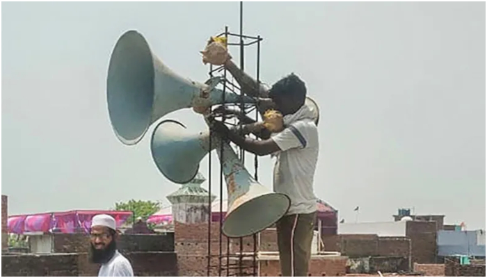 Maharashtra: Mumbai Police gives permission to 950 of 1140 mosques, 24 out of 2400 temples in Mumbai to use loudspeakers for prayers