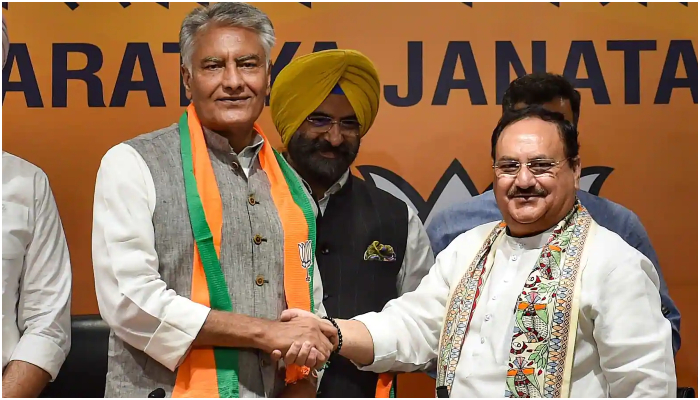 Former Punjab Congress Chief Sunil Jakhar joins BJP, says ‘Congress supports casteism, BJP offers equality’