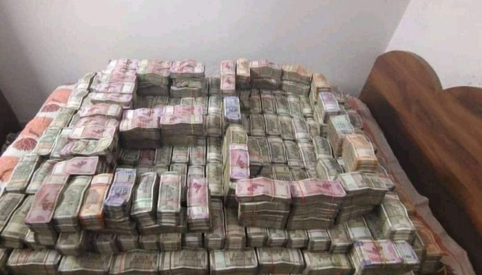 Jharkhand Illegal Mining Case: ED recovers crores in cash from CA of IAS Pooja Singhal