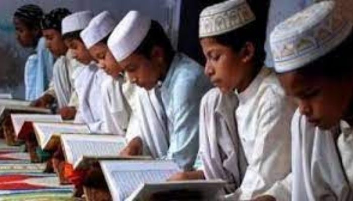 Singing of national anthem made mandatory for students and teachers in all madrasas in Uttar Pradesh, Madrasa Education Board issues order