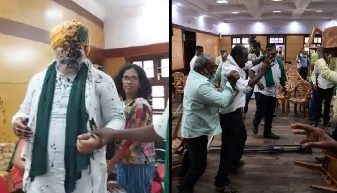 Two men assault Rakesh Tikait, balcken his face in Bengaluru: Details