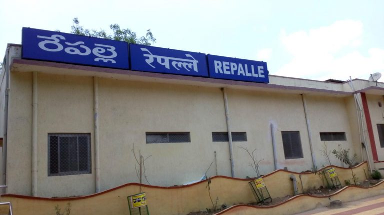 Andhra Pradesh: Three arrested including a juvenile for gang-raping a pregnant woman at Repalle railway station