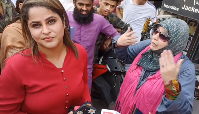 Shaheen Bagh woman calls Republic TV journalist ‘digital tawaif’: How Liberals celebrate abuse of journalists they don’t agree with