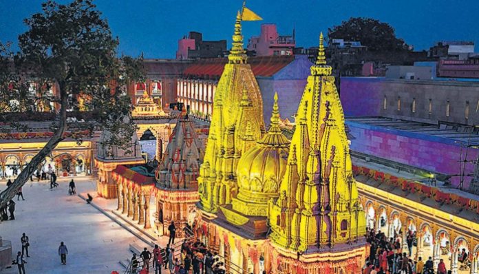 Gold plating of Kashi Vishwanath Temple Shikhara and door frames complete, 60 kg gold was donated by devotee