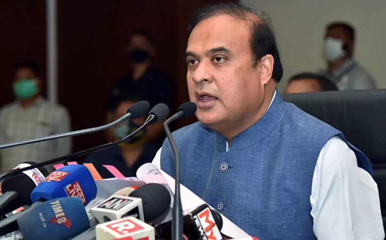 “Tax-paying hotel guests are welcome at this time of flood crisis”: Himanta Biswa Sarma on rebel Shiv Sena MLAs camping in Guwahati