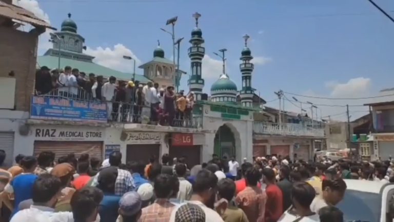 ‘Nupur Sharma’s head will be found somewhere and torso somewhere else, will behead those opposing azaan and hijab’: Threatens radical Islamist at Jammu mosque