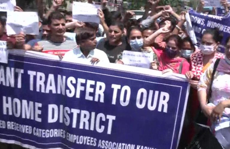 Another targeted killing in Kashmir: Hindu bank manager from Rajasthan shot dead by Islamic terrorists in Kulgam