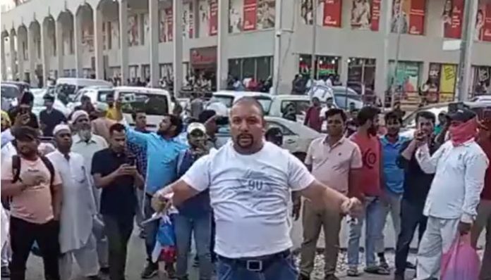 Asian expatriates deported