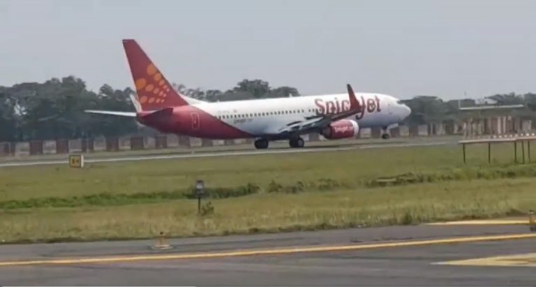 Delhi bound Spicejet flight returns to Patna as engine catches fire after take-off, lands safely
