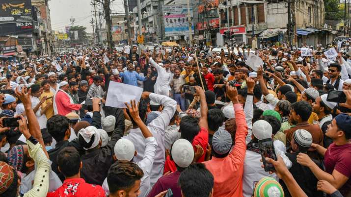 Islamist violence over Nupur Sharma’s remark: 2 rioters dead in Ranchi after police retaliated to firing by mob, Yogi Adityanath govt arrests 229 rioters