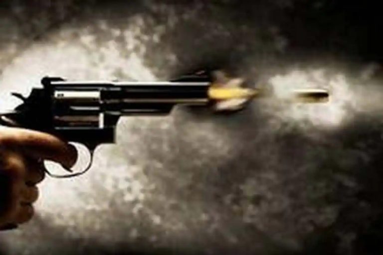 Uttar Pradesh: Imran hides his marital status to trap Asha, blackmails her, shoots her in the head