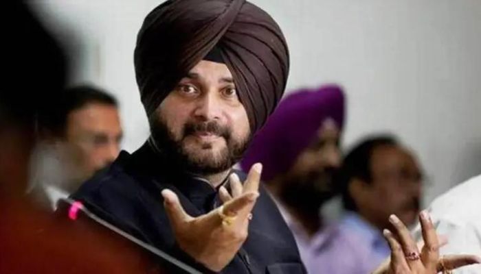 Navjot Singh Sidhu quarrels with fellow prisoners in jail over use of his canteen card, others change cell to avoid further clashes