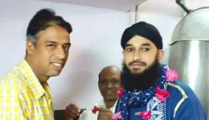 “He would come on his own. He said he wanted to work with the party,” informed Irshad.