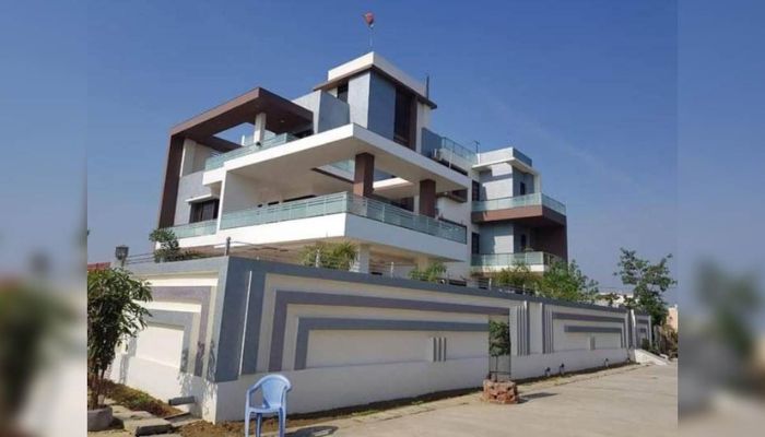 Uttar Pradesh: Gangster act imposed against brother and nephew of SP MLA Dharmraj Yadav, their house in Barabanki to be attached