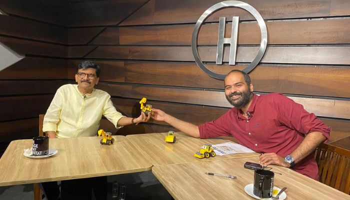 As ED detains Sanjay Raut, here is why netizens are tagging ‘comedian’ Kunal Kamra and asking him if he’s ok