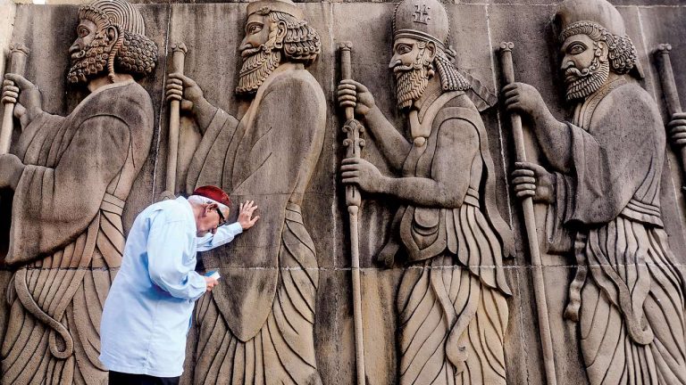 The history forgotten: The persecution of Parsis by Muslims in Persia and their migration to India