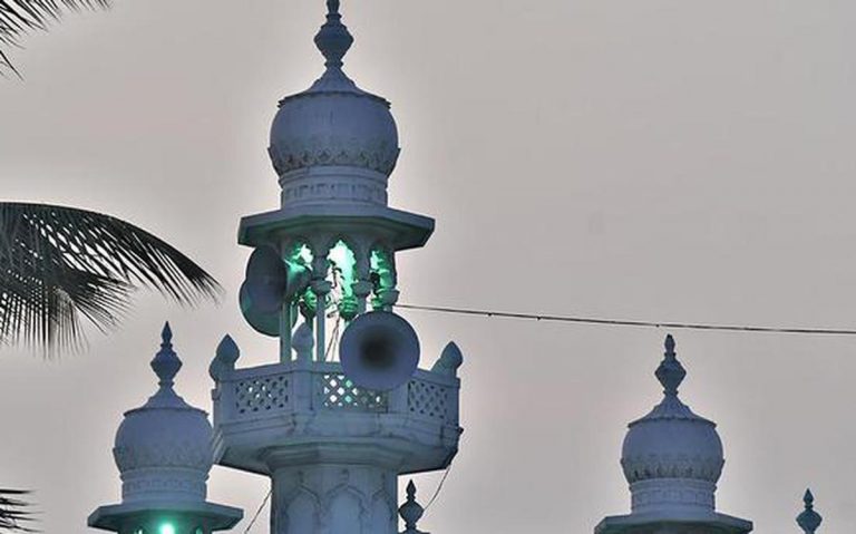 Karnataka: High Court dismisses PIL saying that words of Azan like ‘Allah-hu-Akbar’ violate fundamental rights of other religions