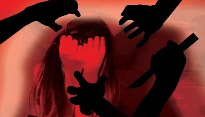 Lakhimpur Kheri: 18-year-old girl dies after Salim and Asif barge into her house, attack her after failing to rape