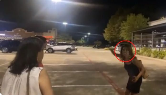 Curry ass bitches: Racist woman attacks Indian women in Texas, arrested