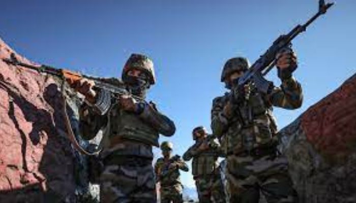 Jammu and Kashmir: Pakistani terrorists step on a landmine while trying to infiltrate India, killed in the blast at Naushera