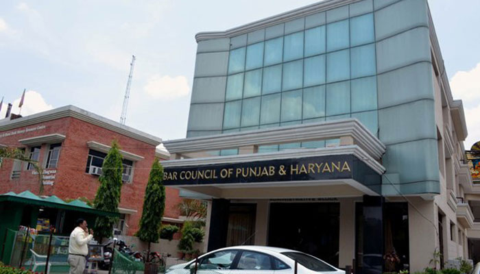 Bar License Scam: 140 ‘advocates’ practising on fake licenses in Ludhiana. Read full details