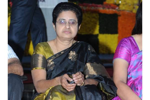 Uma Maheswari, daughter of NTR, passes away