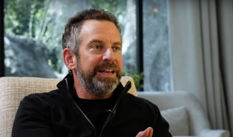 Sam Harris goes on a deranged rant yet again: Supports censoring Hunter Biden story, admits it was a warranted ‘left-wing conspiracy’. Details