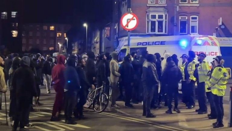 United Kingdom: Islamists attack Hindus in Leicester city who were protesting against earlier violence by Islamists on Hindus
