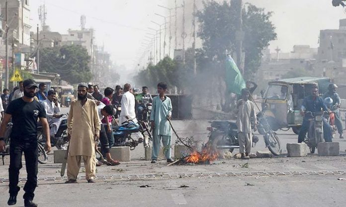Inflation, socio-political tensions anticipated to stay strong in Pakistan: IMF