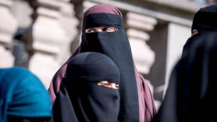 Neither 'Dara Hua' nor 'Jai Bheem': As the Muslim side declares Ambedkar's views on Hijab 'offensive' in SC, it is time for a reality check