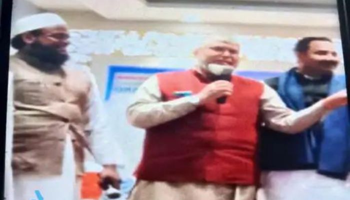 Bihar: Minister’s photo with a suspect in the Patna terror module case goes viral, the secret report of NIA had also mentioned the photo